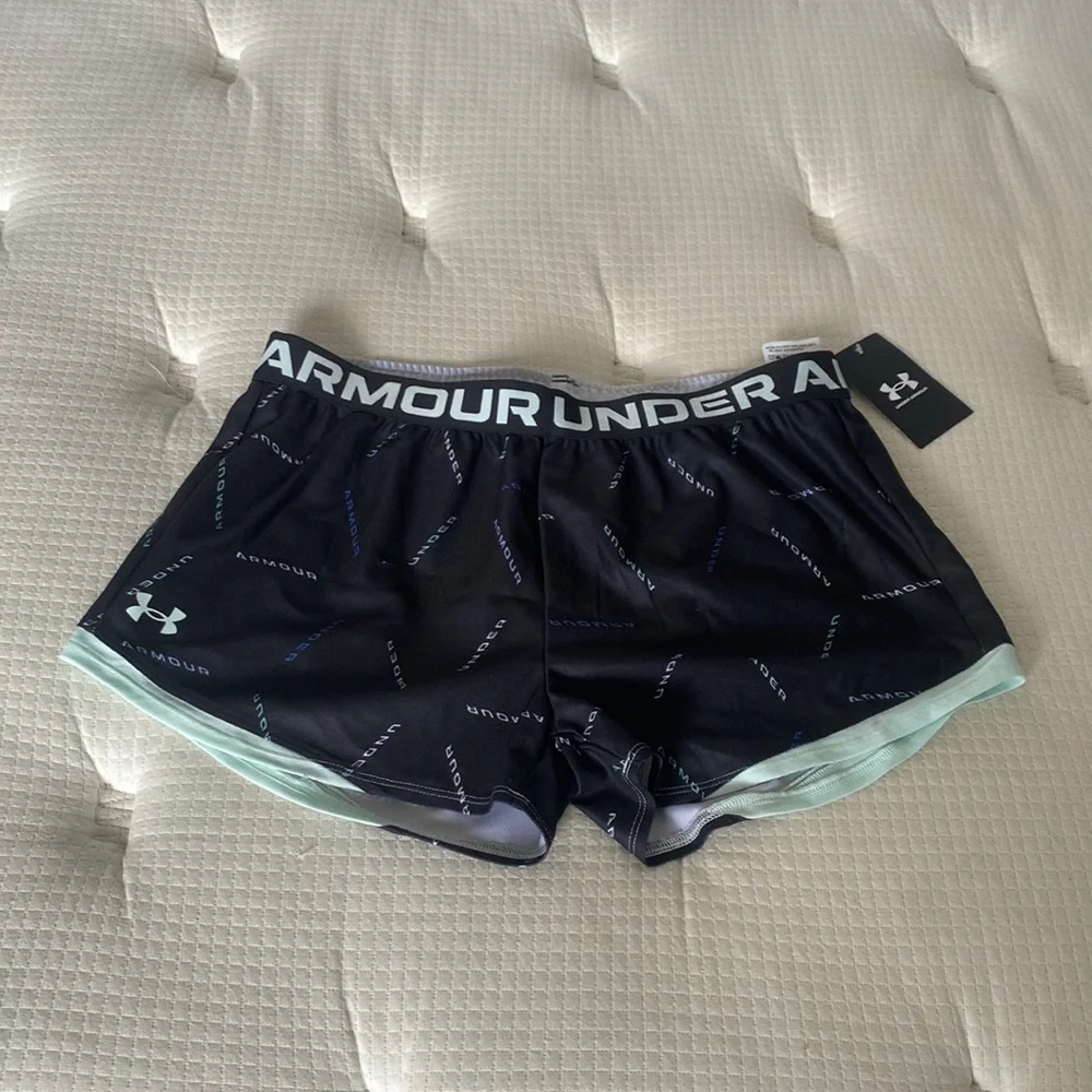 ✅NWT Girls Under Armour Running Shorts Size XL